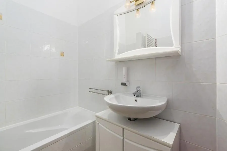 Villa Holiday Home Rosie Novigrad