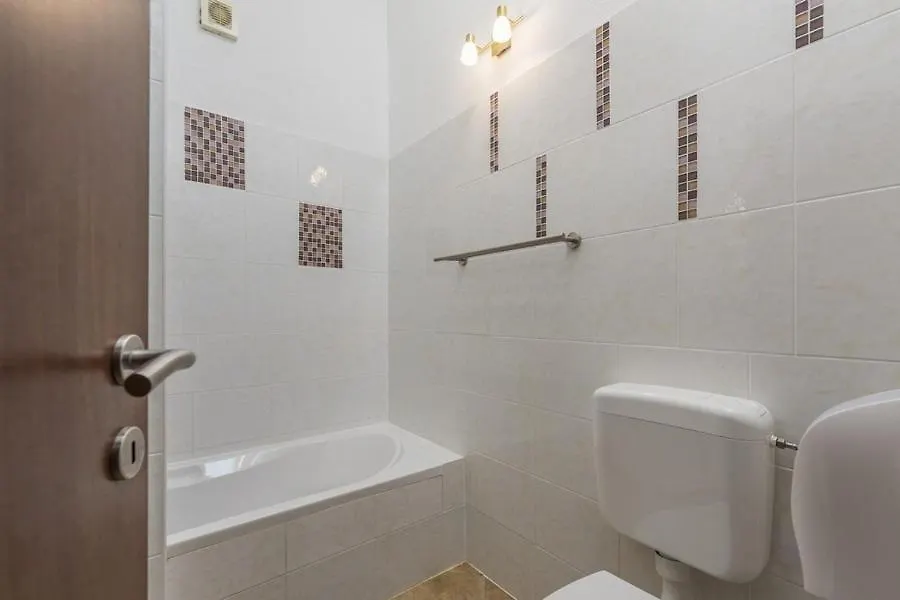 Holiday Home Rosie Novigrad  0*, Novigrad (Istria) Croatia